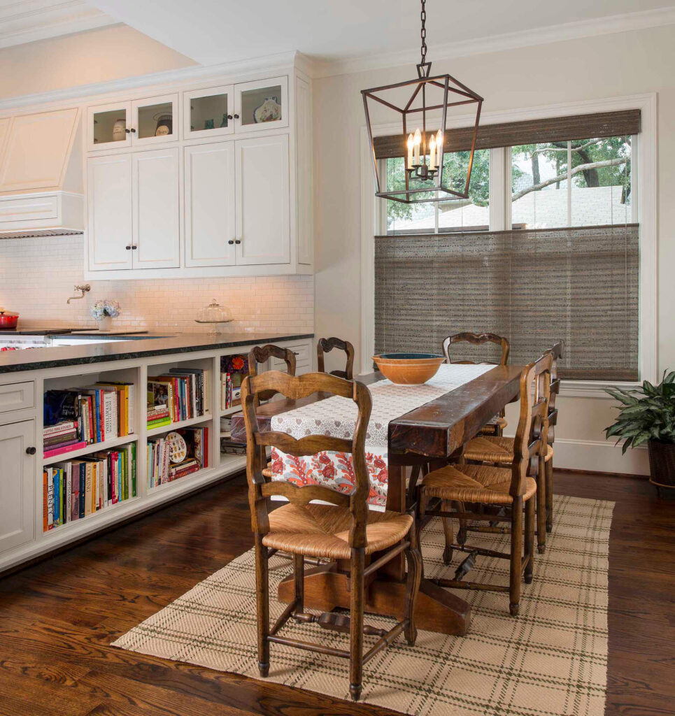 Built-in breakfast nook with open shelving in Dallas custom home